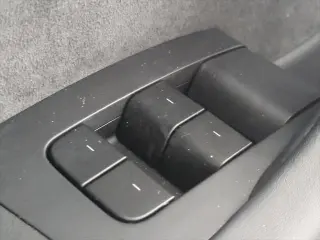 Tesla Model Y 2025 AWD Performance 4 puertas Crossover