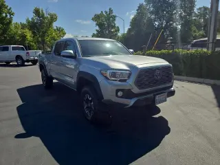 Toyota Tacoma 2023 4x4 TRD Off-Road 4 puertas Cabina Doble 6.1 pies LB