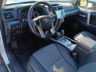Toyota 4Runner 2024 4x4 SR5 Premium 4 puertas SUV