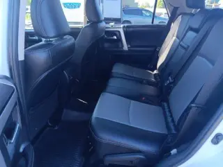 Toyota 4Runner 2024 4x4 SR5 Premium 4 puertas SUV