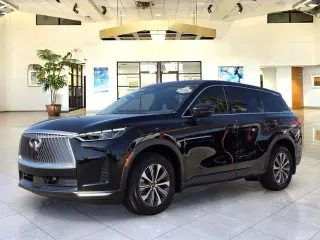 INFINITI QX60 2026 AWD Pure 4 puertas SUV
