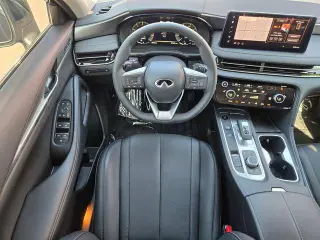 INFINITI QX60 2026 AWD Pure 4 puertas SUV
