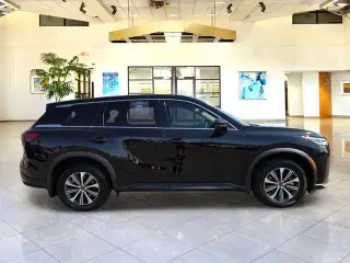 INFINITI QX60 2026 AWD Pure 4 puertas SUV