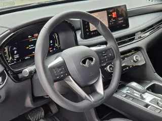 INFINITI QX60 2026 AWD Pure 4 puertas SUV