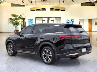INFINITI QX60 2026 AWD Pure 4 puertas SUV