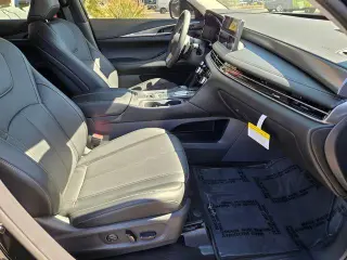 INFINITI QX60 2026 AWD Pure 4 puertas SUV