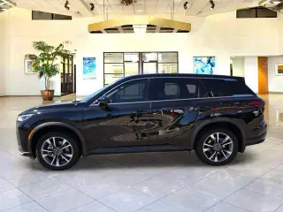 INFINITI QX60 2026 AWD Pure 4 puertas SUV