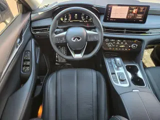 INFINITI QX60 2026 AWD Pure 4 puertas SUV