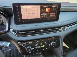 INFINITI QX60 2026 AWD Pure 4 puertas SUV