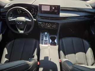 INFINITI QX60 2026 AWD Pure 4 puertas SUV