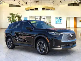 INFINITI QX60 2026 AWD Pure 4 puertas SUV