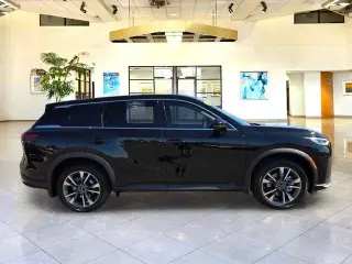 INFINITI QX60 2026 AWD Pure 4 puertas SUV