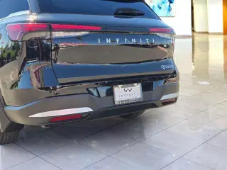 INFINITI QX60 2026 AWD Pure 4 puertas SUV