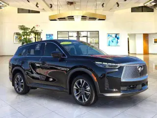INFINITI QX60 2026 AWD Pure 4 puertas SUV