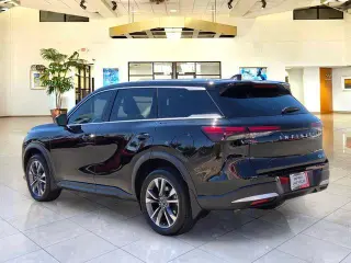 INFINITI QX60 2026 AWD Pure 4 puertas SUV