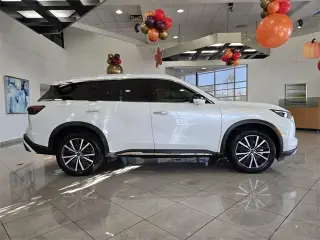 INFINITI QX60 2023 AWD Sensory 4 puertas SUV