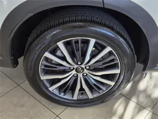 INFINITI QX60 2023 AWD Sensory 4 puertas SUV