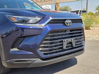 Toyota Grand Highlander 2025 XLE 4 puertas SUV