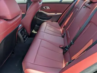 Serie 3 BMW 2025 330i Sedan 4 puertas