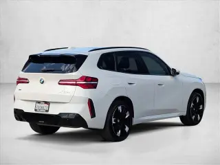 BMW X3 2025 AWD 30 xDrive 4 puertas Vehículo de Actividad Deportiva
