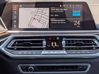 Vehículo de Actividad Deportiva BMW X5 2023 AWD xDrive40i 4 puertas