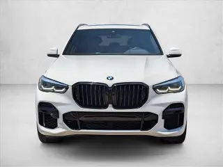 Vehículo de Actividad Deportiva BMW X5 2023 AWD xDrive40i 4 puertas