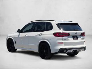 Vehículo de Actividad Deportiva BMW X5 2023 AWD xDrive40i 4 puertas