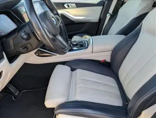 BMW X7 2021 AWD xDrive40i 4 puertas Vehículo de Actividad Deportiva