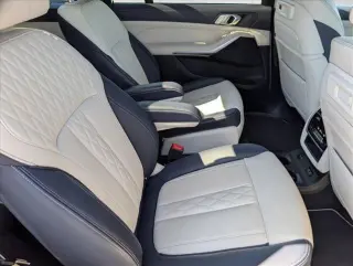 BMW X7 2021 AWD xDrive40i 4 puertas Vehículo de Actividad Deportiva