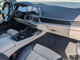 BMW X7 2021 AWD xDrive40i 4 puertas Vehículo de Actividad Deportiva