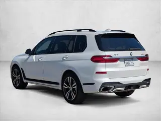 BMW X7 2021 AWD xDrive40i 4 puertas Vehículo de Actividad Deportiva