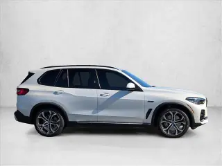 BMW X5 2023 AWD xDrive45e 4 puertas Vehículo Deportivo de Actividad
