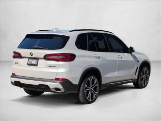 BMW X5 2023 AWD xDrive45e 4 puertas Vehículo Deportivo de Actividad