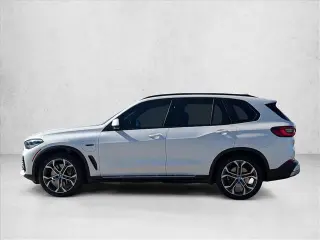 BMW X5 2023 AWD xDrive45e 4 puertas Vehículo Deportivo de Actividad