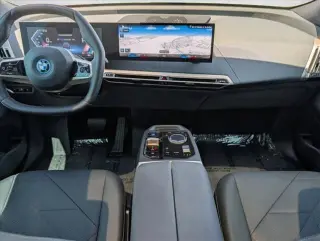 BMW iX 2023 AWD xDrive50 4 puertas Vehículo Deportivo de Actividad