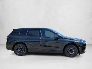 BMW iX 2024 AWD xDrive50 4 puertas Vehículo Deportivo de Actividad