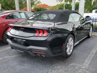 Ford Mustang 2024 GT Premium 2 puertas Convertible
