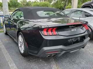 Ford Mustang 2024 GT Premium 2 puertas Convertible