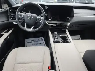 Lexus RX 350 2023 Premium 4 puertas SUV
