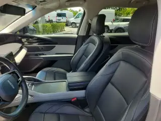 Lincoln Nautilus 2024 AWD Premiere 4 puertas SUV