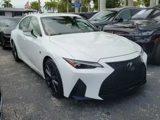 Lexus IS 350 2025 F SPORT Diseño 4 puertas Sedan
