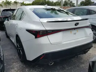 Lexus IS 350 2025 F SPORT Diseño 4 puertas Sedan