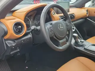 Lexus IS 350 2025 F SPORT Diseño 4 puertas Sedan