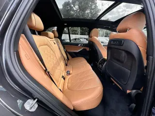 BMW X5 2023 AWD xDrive40i 4 puertas Vehículo de Actividad Deportiva