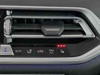 BMW X7 2022 AWD xDrive40i 4 puertas Vehículo Deportivo de Actividad