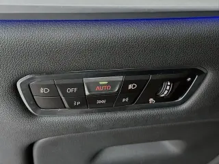 BMW X7 2022 AWD xDrive40i 4 puertas Vehículo Deportivo de Actividad