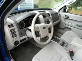 2011 FORD ESCAPE XLT SUV