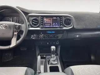 Toyota Tacoma 2023 4x4 TRD Pro 4 puertas Cabina Doble 5.0 pies SB 6M