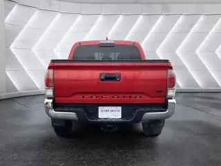 Toyota Tacoma 2023 4x4 TRD Pro 4 puertas Cabina Doble 5.0 pies SB 6M