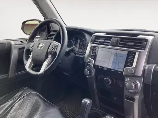 Toyota 4Runner 2023 4x4 SR5 Premium 4 puertas SUV